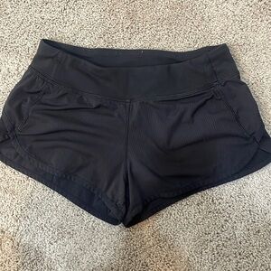 IVIVVA x LULULEMON SHORTS